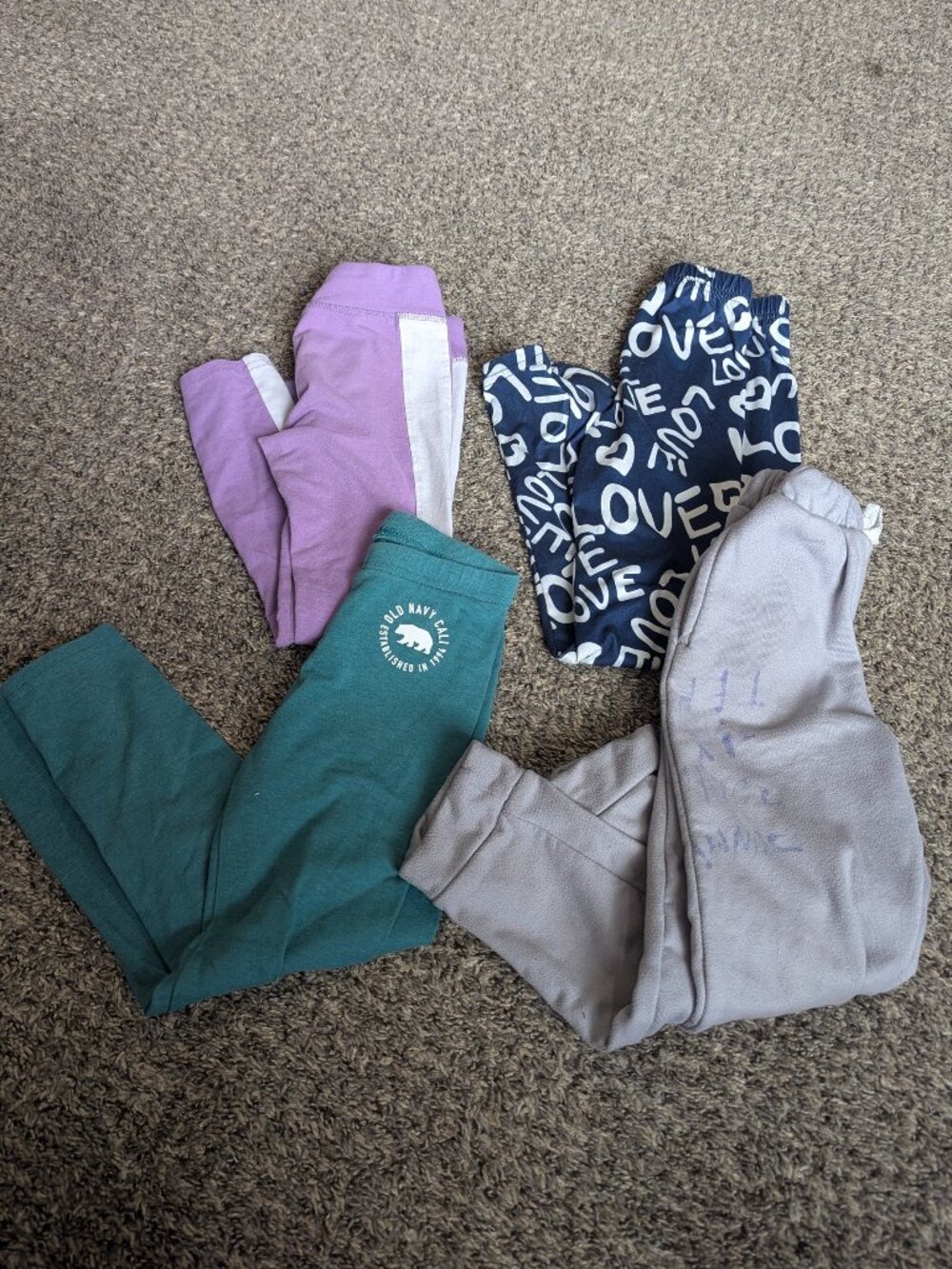 Lot of 4 pairs of Little Girls Pants Size 5, 6, 7